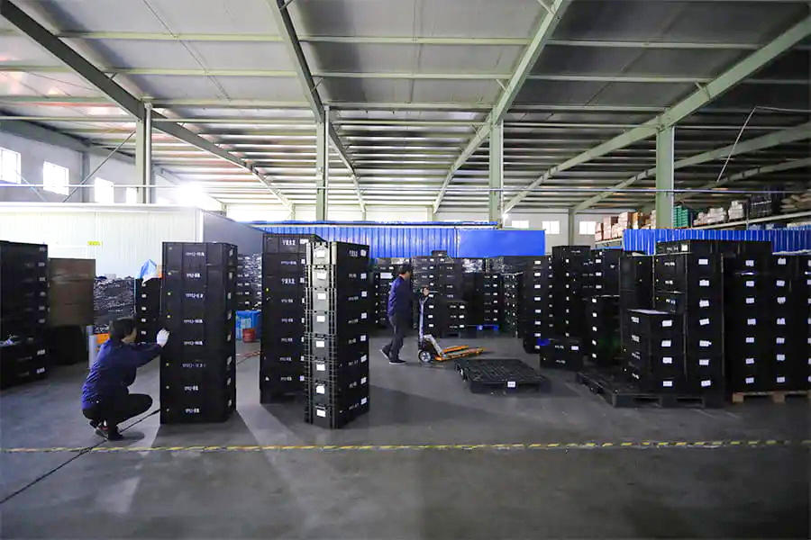  Logistics storage
